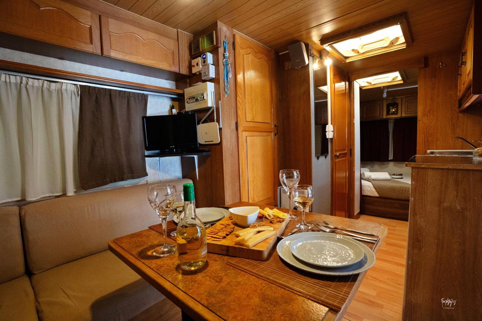 Lemon Garden Camper Holiday home *